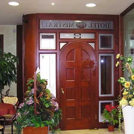 Hotel Mistral-3